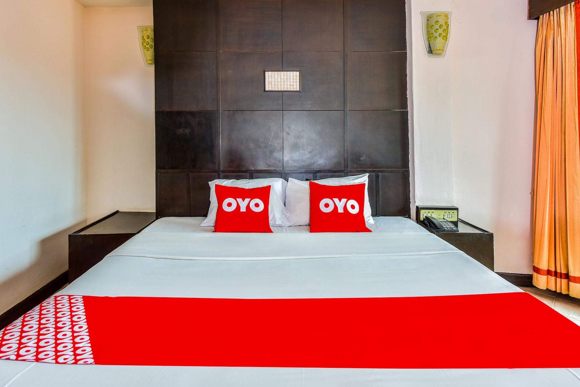 Hotel Oyo 447 Royal Express Hua Hin Extérieur photo